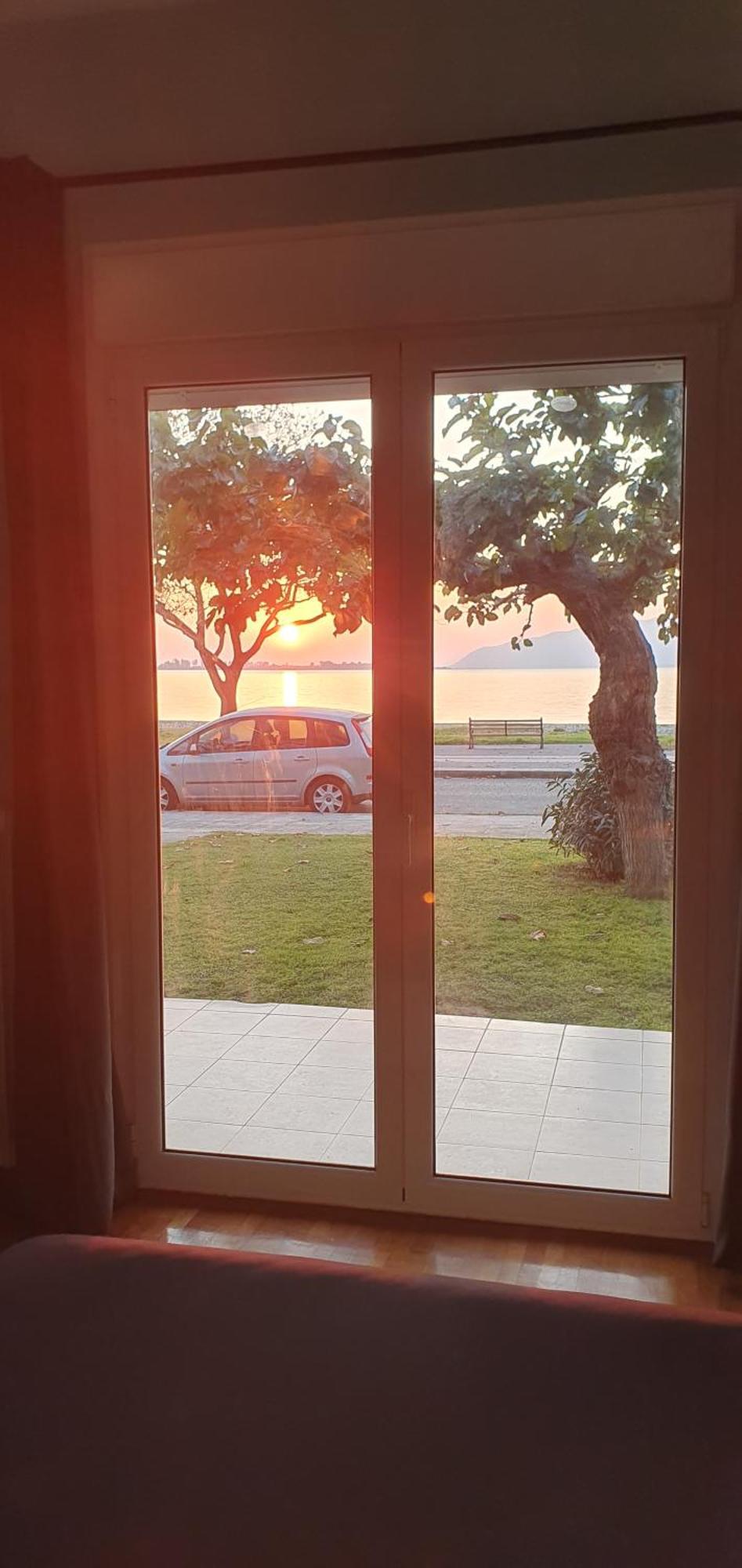 Nafpaktos Seaside Apartment Exterior photo