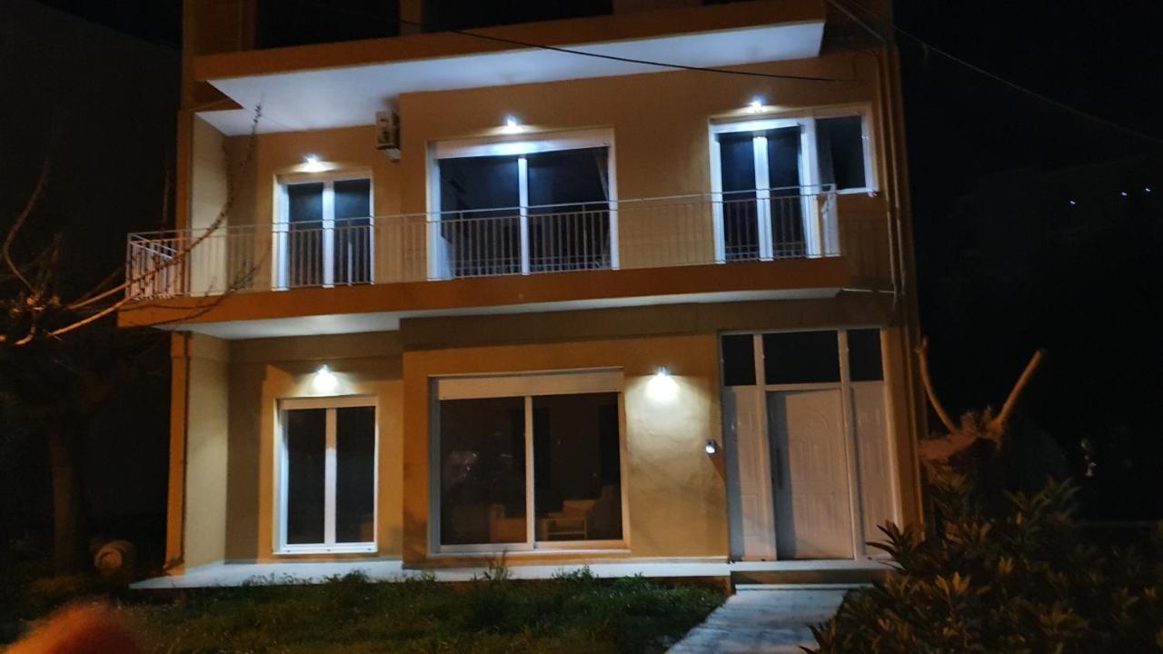 Nafpaktos Seaside Apartment Exterior photo